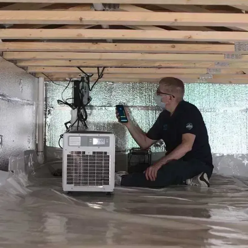 Crawl Space Water Removal Service in Lake Lucerne, FL